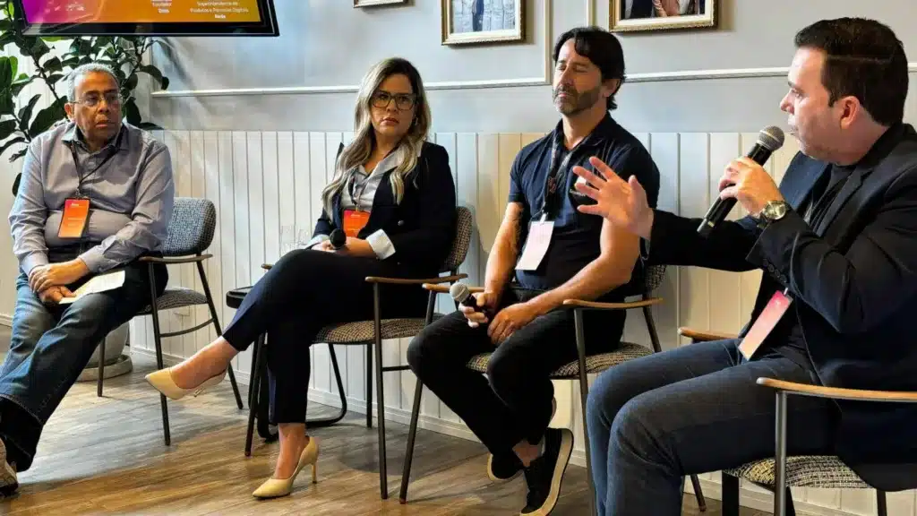 Participantes do evento Zoop Payments Leadership discutem o futuro das tecnologias de pagamento digital no Brasil