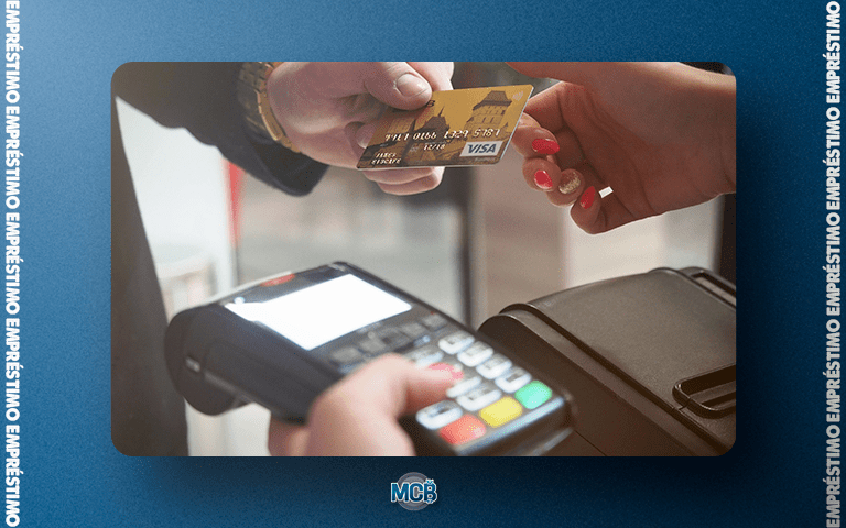 Quais são os principais cuidados ao fazer um empréstimo com cartão de crédito